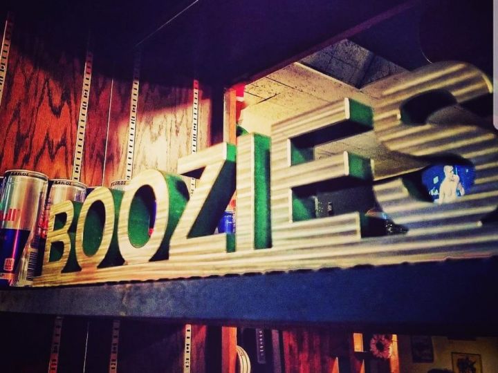 call out image for Boozie's Bar & Grille