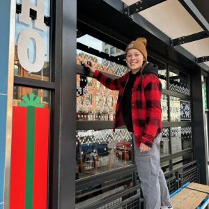 Daiquiri Factory Holiday Display Challenge