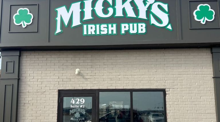 call out image for Micky’s Irish Pub