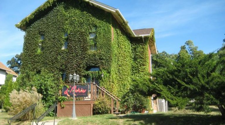 call out image for Cafe d’ Marie